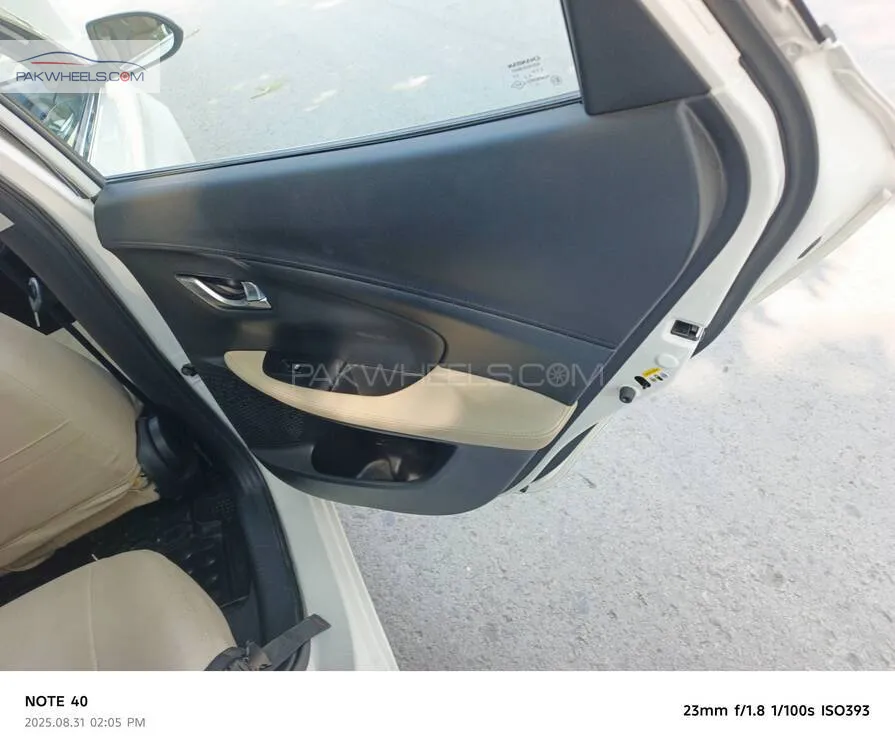 Changan Alsvin 2023 for Sale in Islamabad Changan Alsvin 2023 for Sale in Islamabad Image-14
