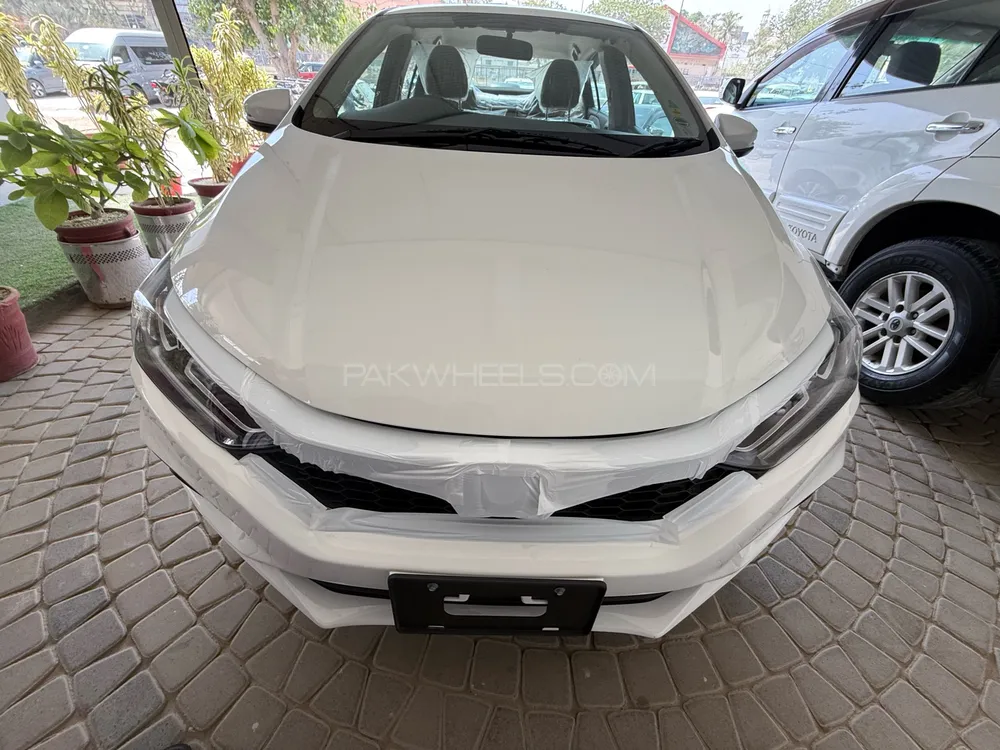 Honda City 2025 for Sale in Karachi Image-1