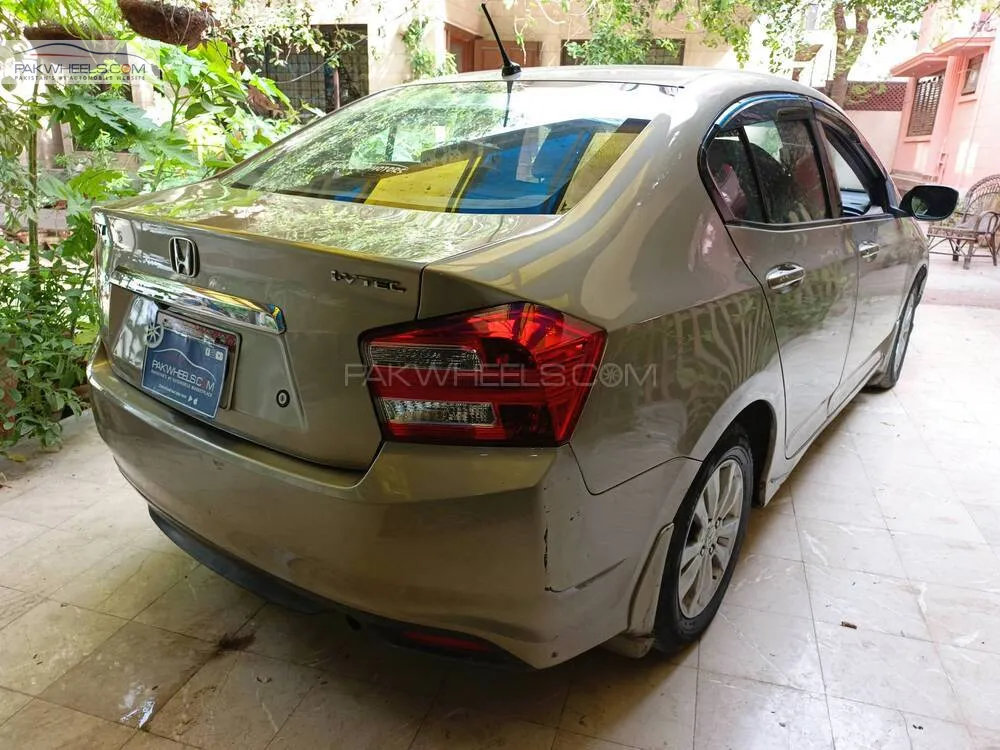 Honda City 2015 for Sale in Karachi Honda City 2015 for Sale in Karachi Image-5