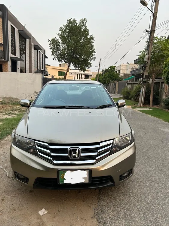Honda City 2016 for Sale in Faisalabad Image-1