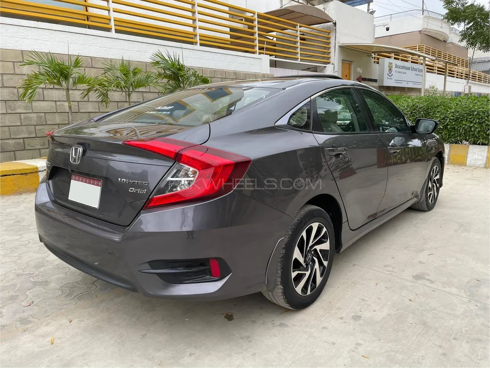 Honda Civic 2017 for Sale in Karachi Image-1