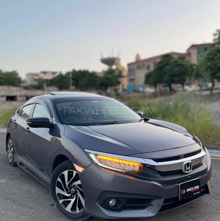 Honda Civic 2018 for Sale in Islamabad Image-1
