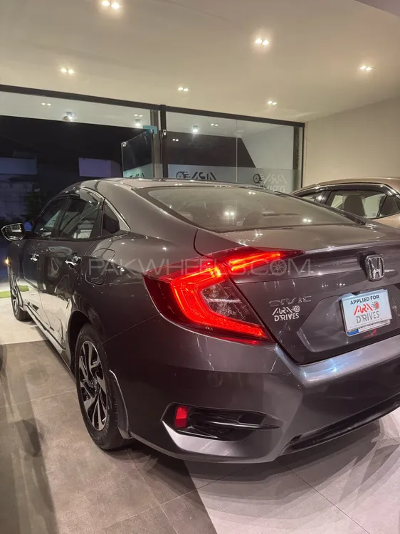 Honda Civic 2018 for Sale in Islamabad Honda Civic 2018 for Sale in Islamabad Image-5