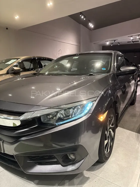 Honda Civic 2018 for Sale in Islamabad Honda Civic 2018 for Sale in Islamabad Image-3