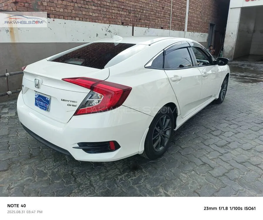 Honda Civic 2021 for Sale in Faisalabad Honda Civic 2021 for Sale in Faisalabad Image-4