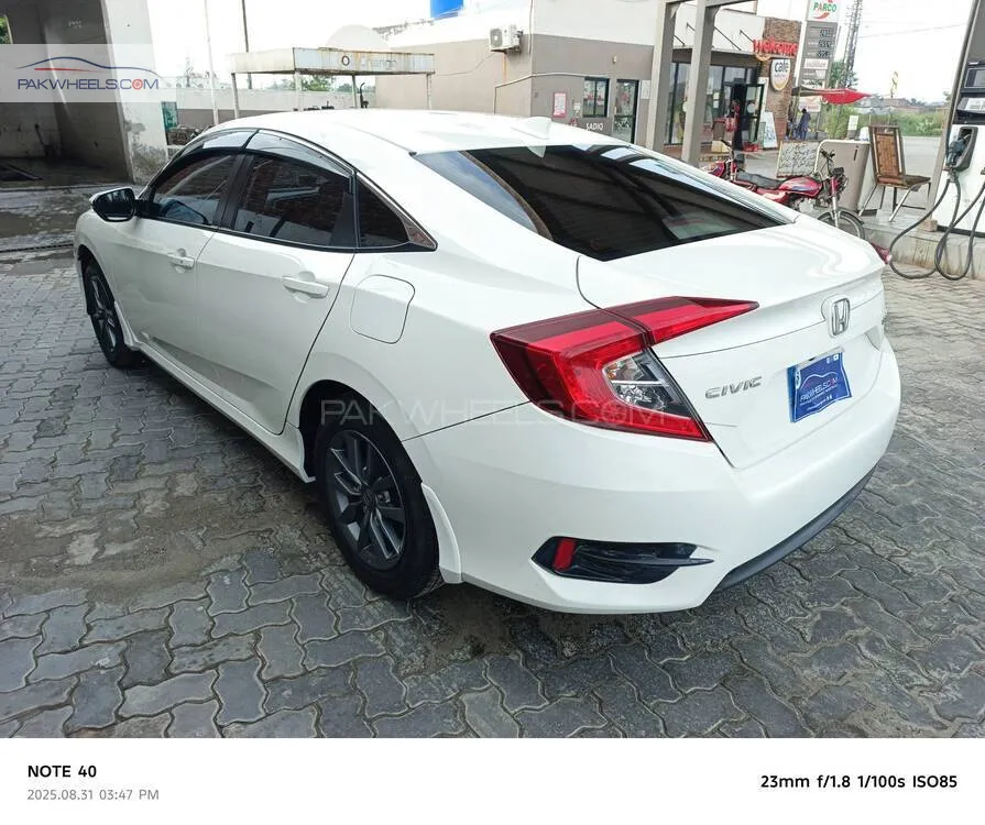 Honda Civic 2021 for Sale in Faisalabad Honda Civic 2021 for Sale in Faisalabad Image-5