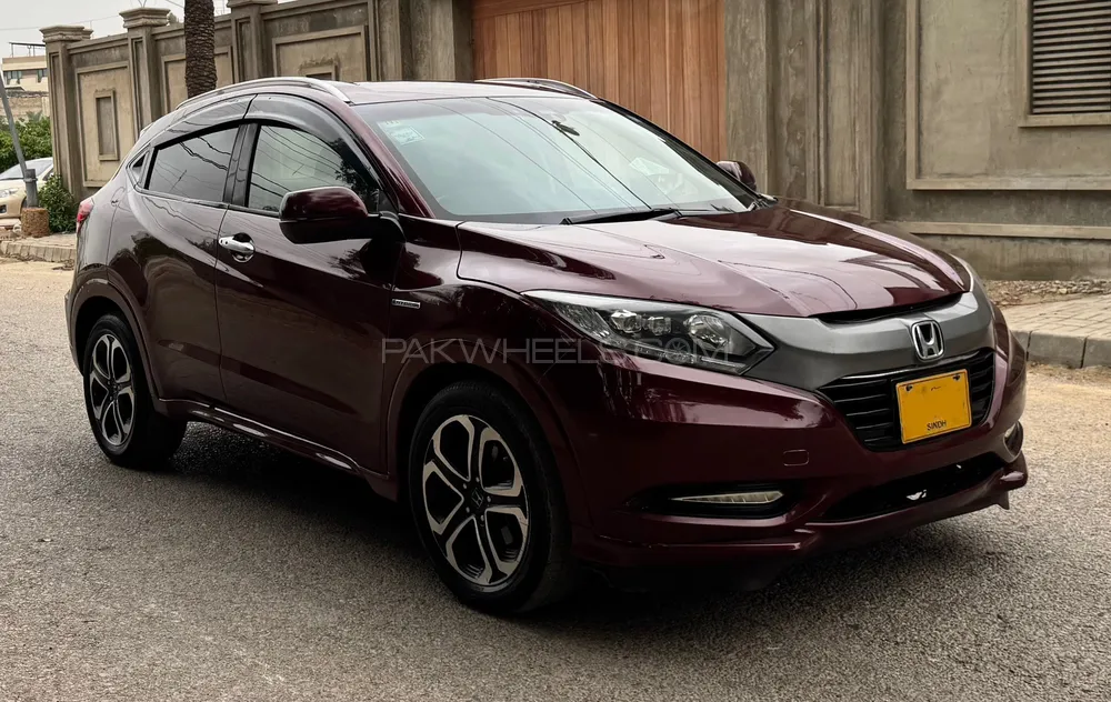 Honda Vezel 2014 for Sale in Karachi Image-1