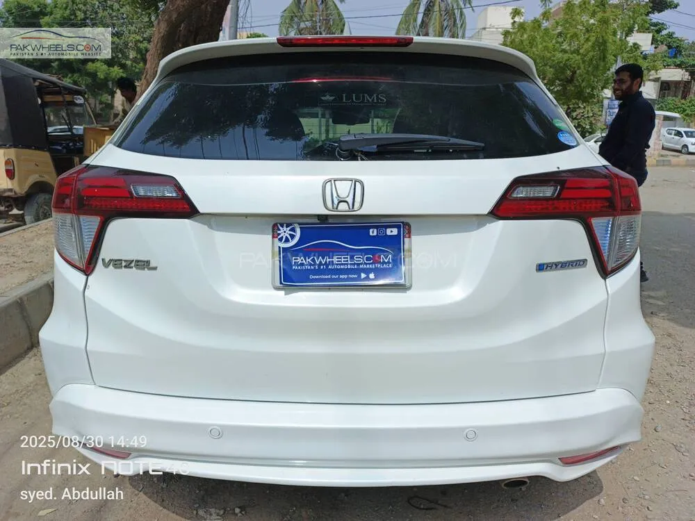 ہونڈا ویزِل 2015 for Sale in کراچی ہونڈا ویزِل 2015 for Sale in کراچی Image-6