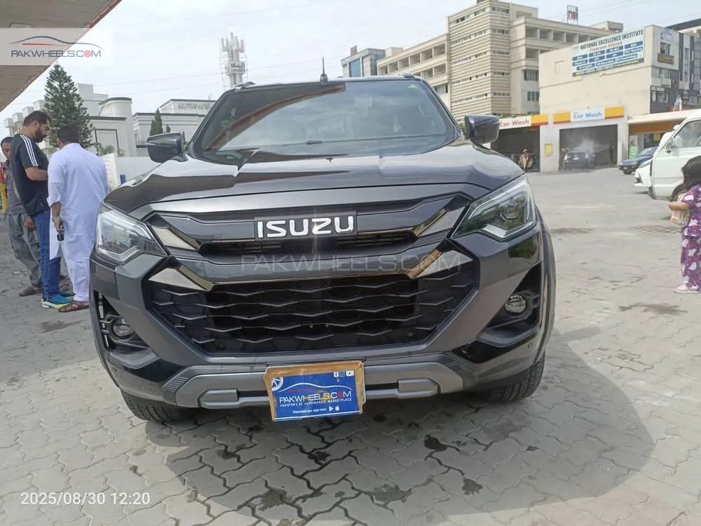 Isuzu D-Max 2025 for Sale in Islamabad Image-1