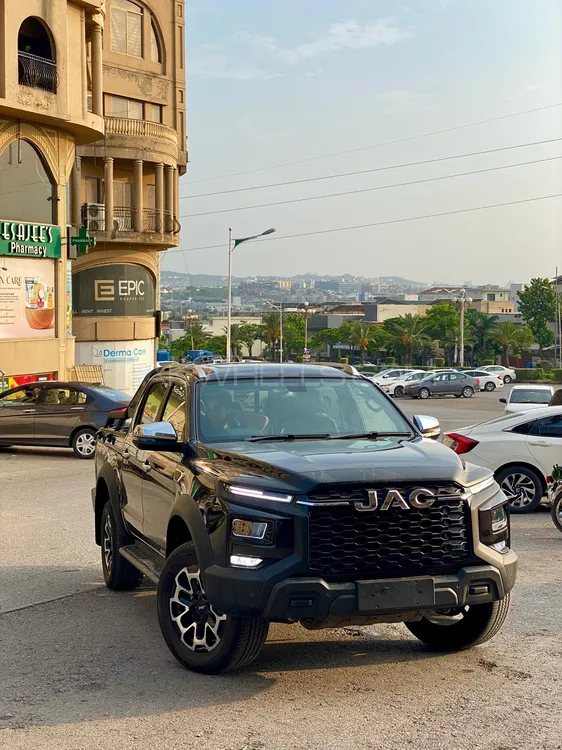 JAC T9 2025 for Sale in Islamabad Image-1