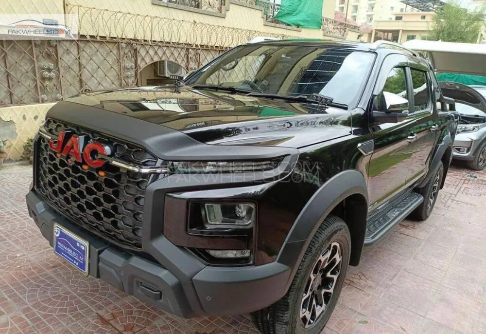JAC T9 2025 for Sale in Peshawar Image-1