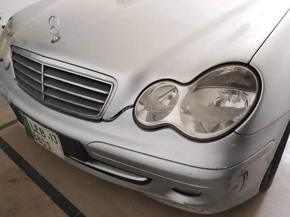 Mercedes Benz C Class 2002 for Sale in Faisalabad Image-1