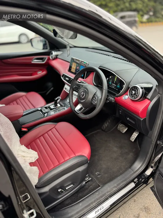 MG HS 2025 for Sale in Lahore MG HS 2025 for Sale in Lahore Image-6