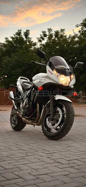 Suzuki Bandit 2014 for Sale Image-1