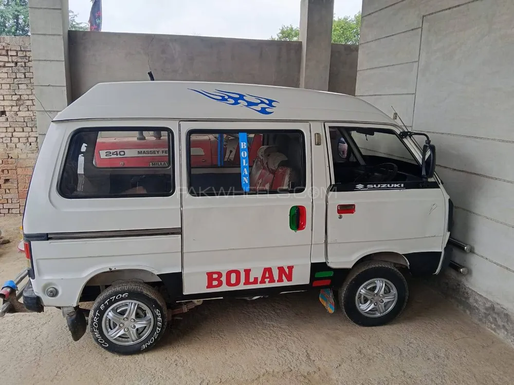 Suzuki Bolan 2017 for Sale in Burewala Image-1