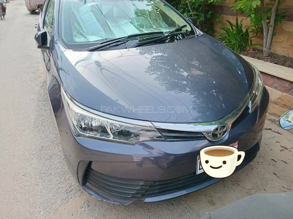 Toyota Corolla 2018 for Sale in Karachi Image-1