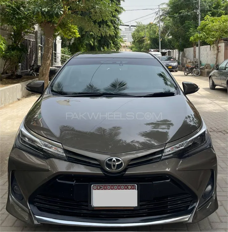 Toyota Corolla 2017 for Sale in Karachi Image-1