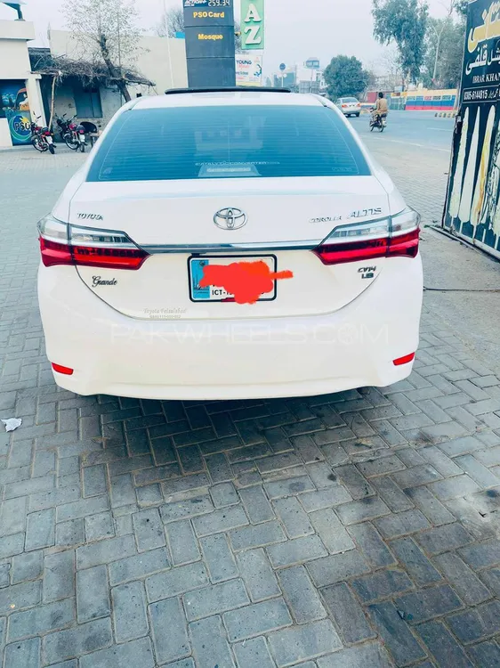 Toyota Corolla 2018 for Sale in Jhelum Image-1
