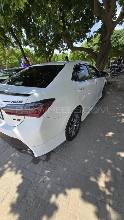 Toyota Corolla 2021 for Sale in Islamabad Image-1