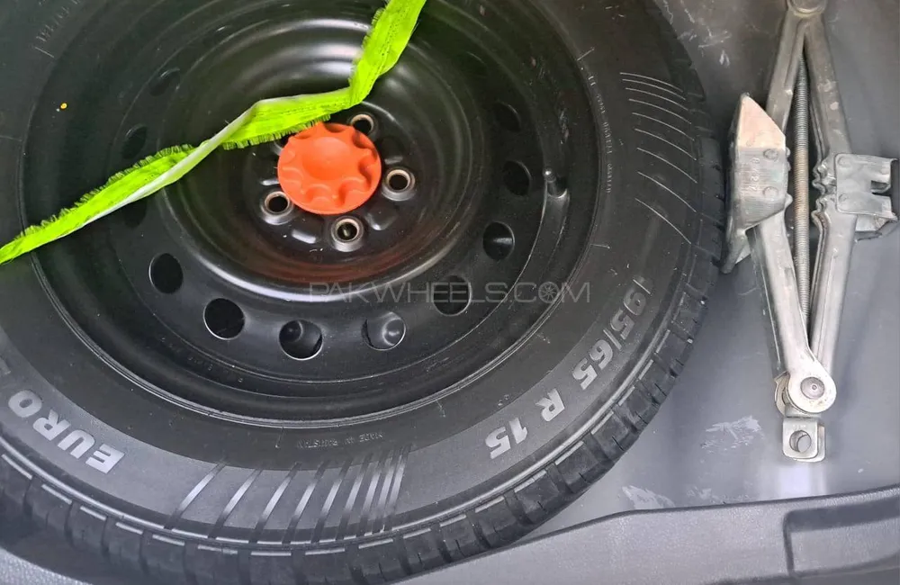 Toyota Corolla 2019 for Sale in Islamabad Image-1