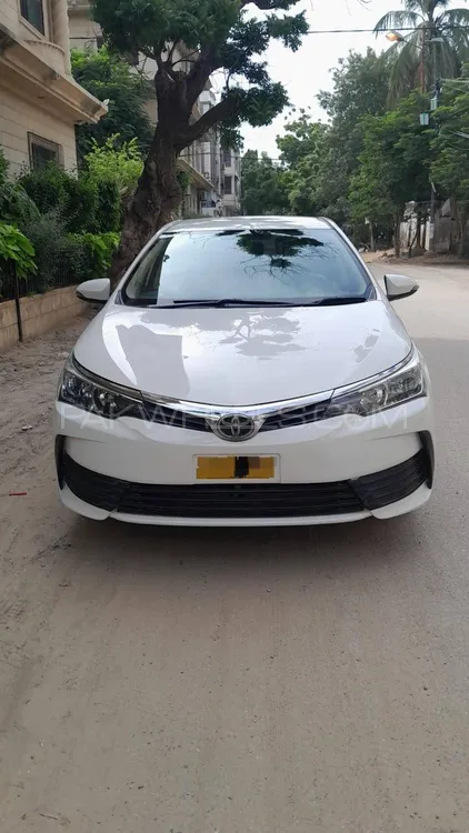 Toyota Corolla 2019 for Sale in Karachi Image-1
