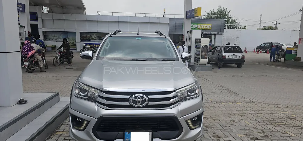 Toyota Hilux 2019 for Sale in Lahore Image-1