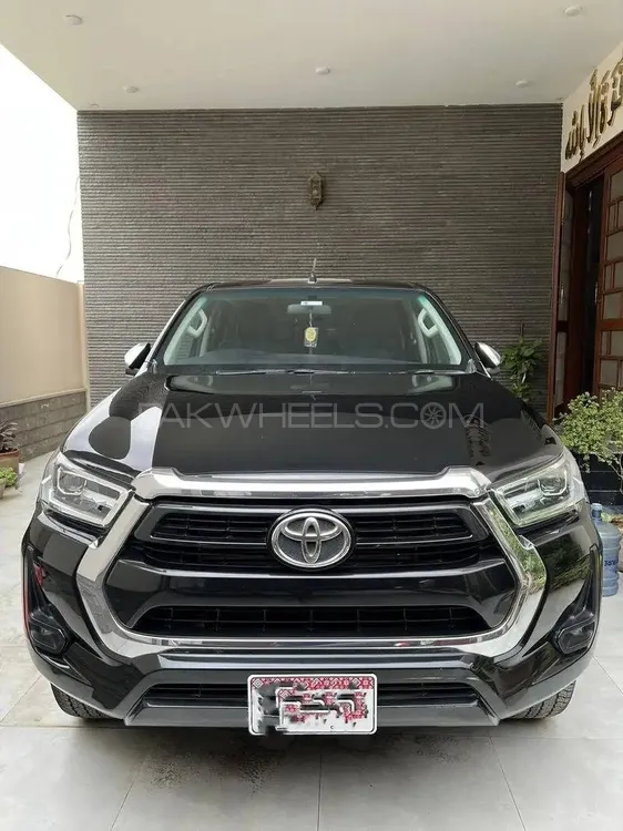 Toyota Hilux 2022 for Sale in Karachi Image-1