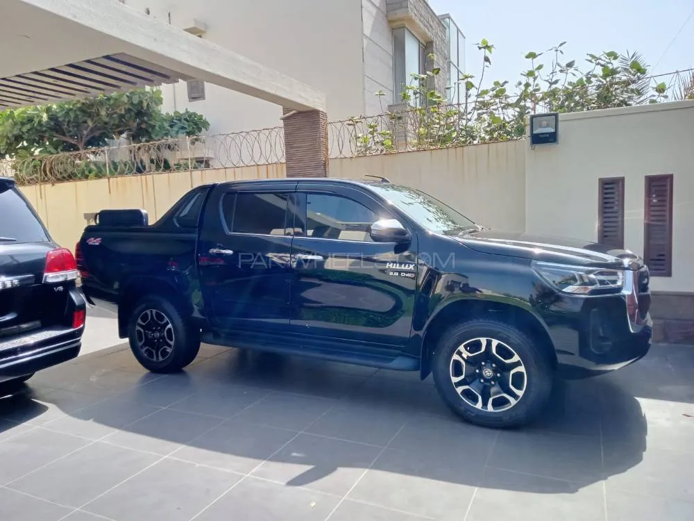 Toyota Hilux 2022 for Sale in Karachi Image-1