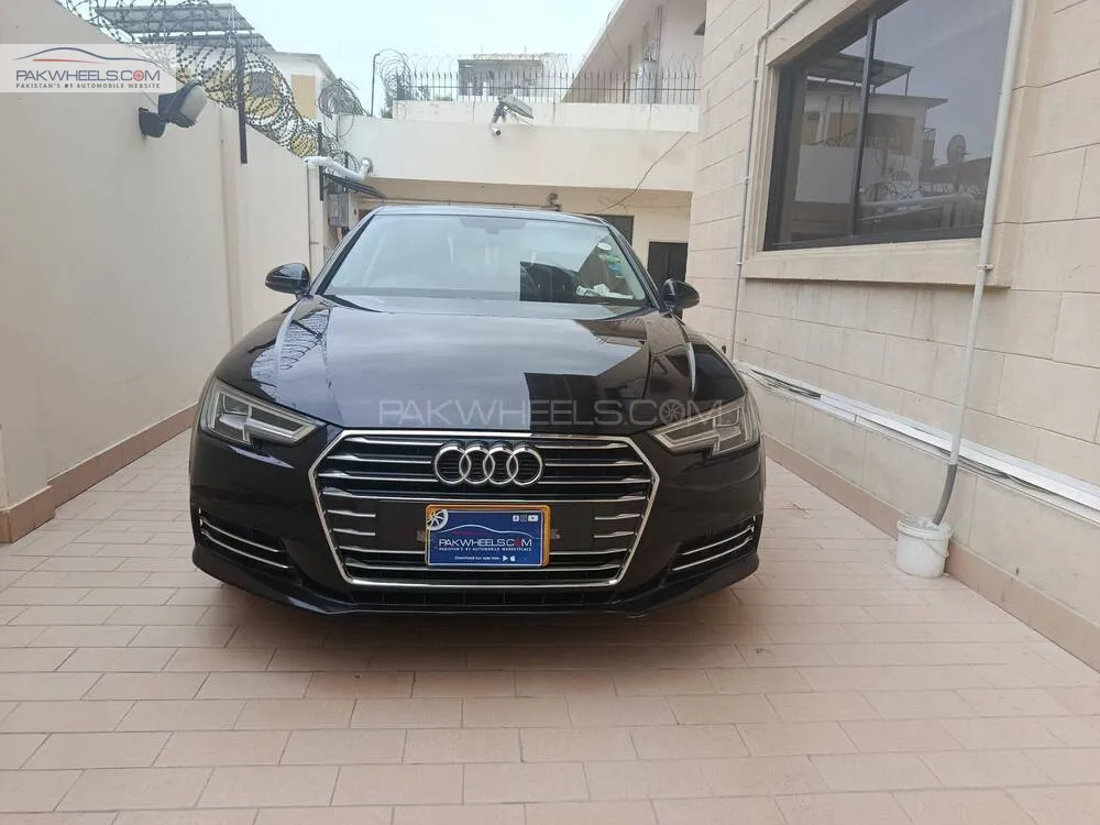 Audi A4 2017 for Sale in Karachi Image-1