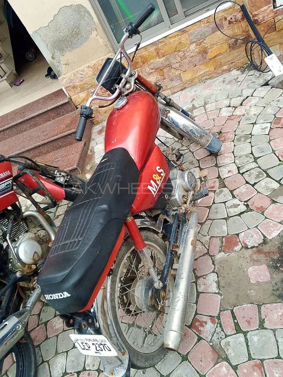 کراؤن CR 70 HD Plus 2012 for Sale Image-1