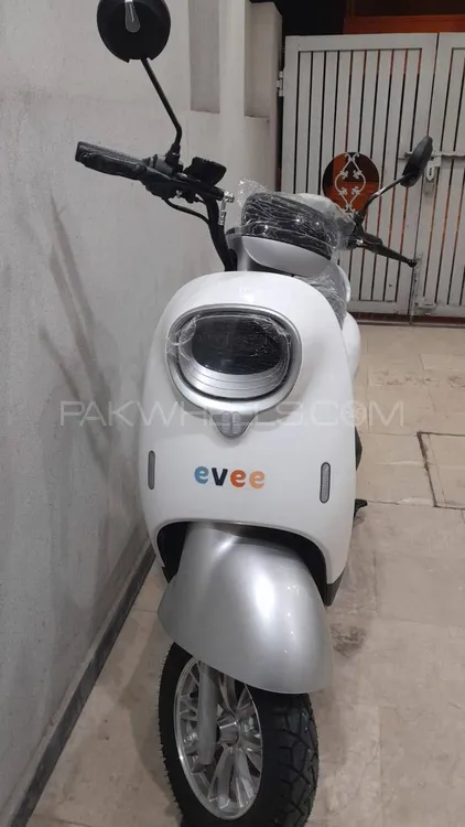 Evee Nisa 2025 for Sale Image-1