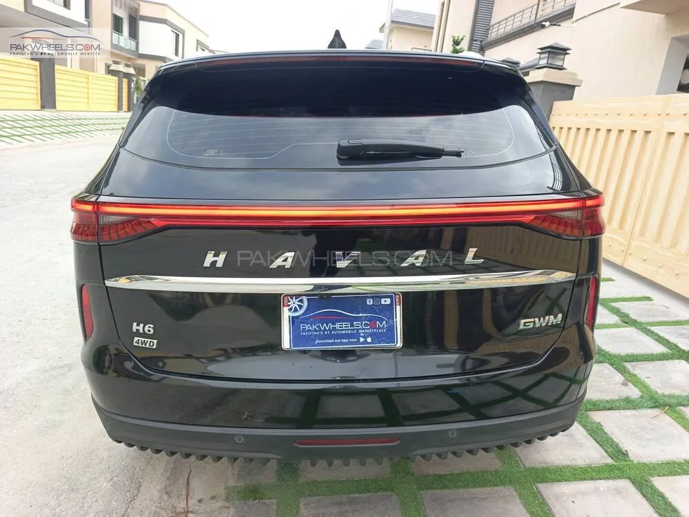 Haval H6 2023 for Sale in Karachi Haval H6 2023 for Sale in Karachi Image-6