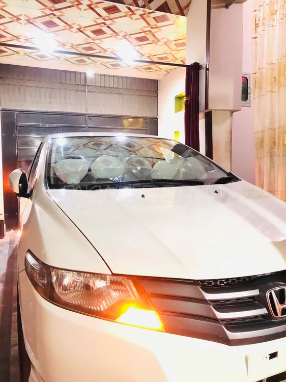 Honda City 2010 for Sale in Lahore Image-1
