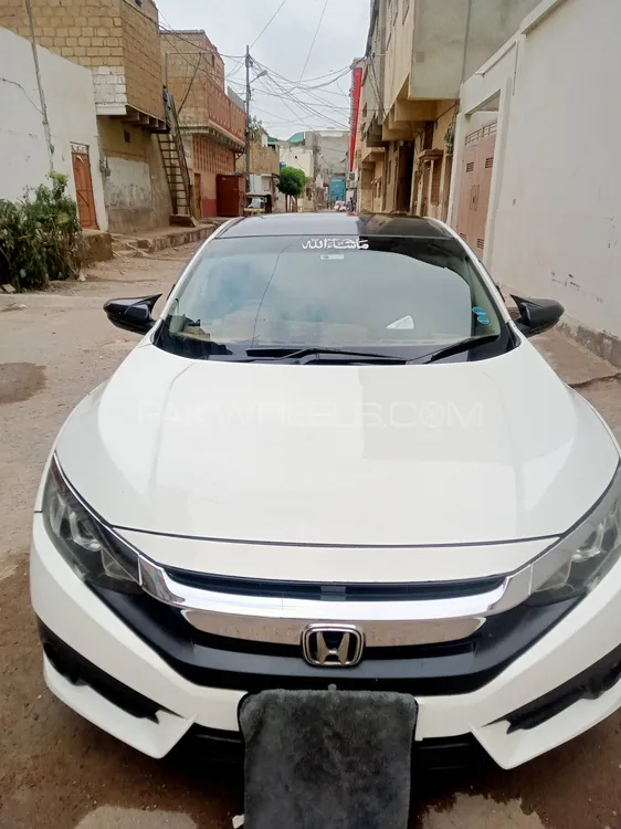 Honda Civic 2018 for Sale in Karachi Image-1