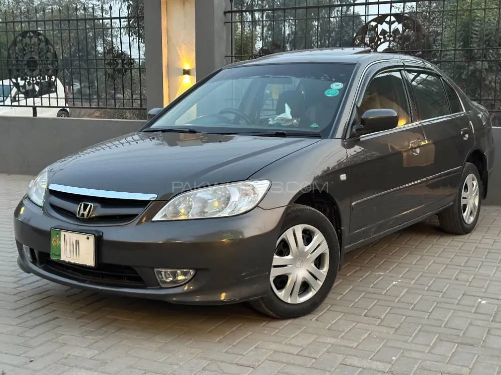 Honda Civic 2005 for Sale in Faisalabad Image-1