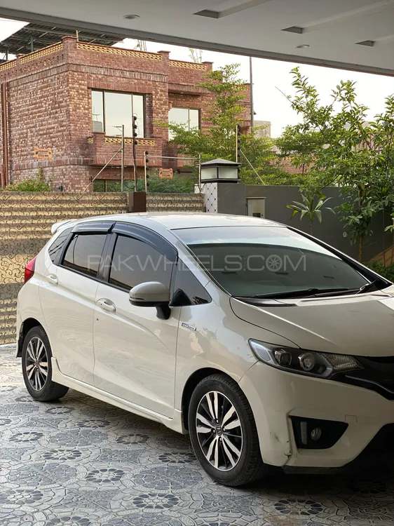 Honda Fit 2014 for Sale in Lahore Honda Fit 2014 for Sale in Lahore Image-7