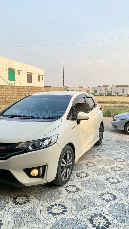 Honda Fit 2014 for Sale in Lahore Honda Fit 2014 for Sale in Lahore Image-5