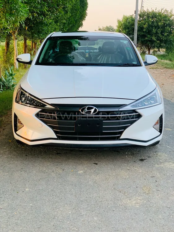 Hyundai Elantra 2021 for Sale in Chichawatni Image-1