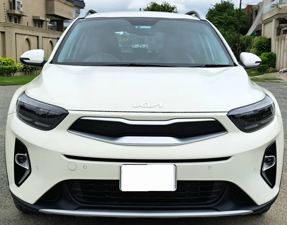 KIA Stonic 2024 for Sale in Lahore Image-1