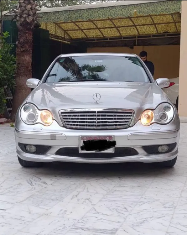 Mercedes Benz C Class 2003 for Sale in Peshawar Image-1