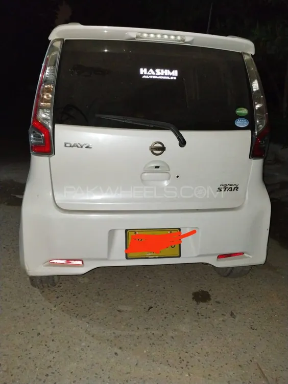 Nissan Dayz 2015 for Sale in Karachi Image-1