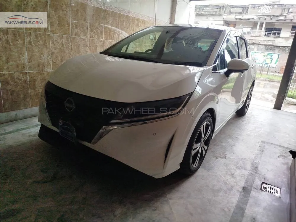 Nissan Note 2022 for Sale in Lahore Nissan Note 2022 for Sale in Lahore Image-3