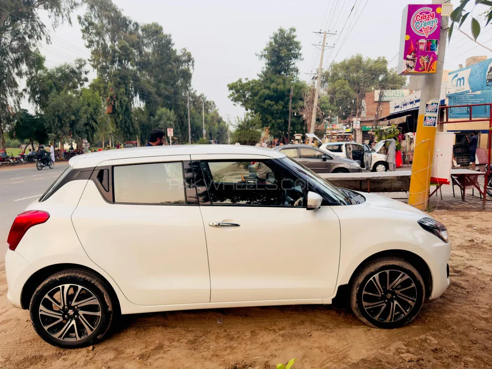 Suzuki Swift 2024 for Sale in Khanewal Image-1