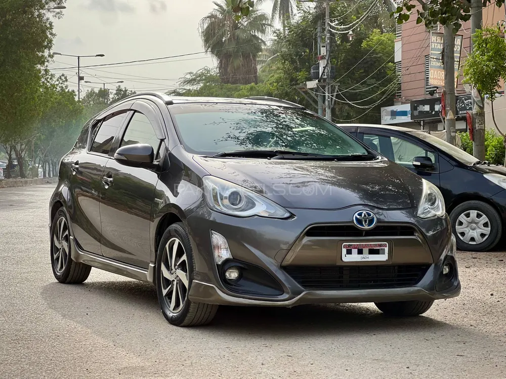 Toyota Aqua 2015 for Sale in Karachi Image-1