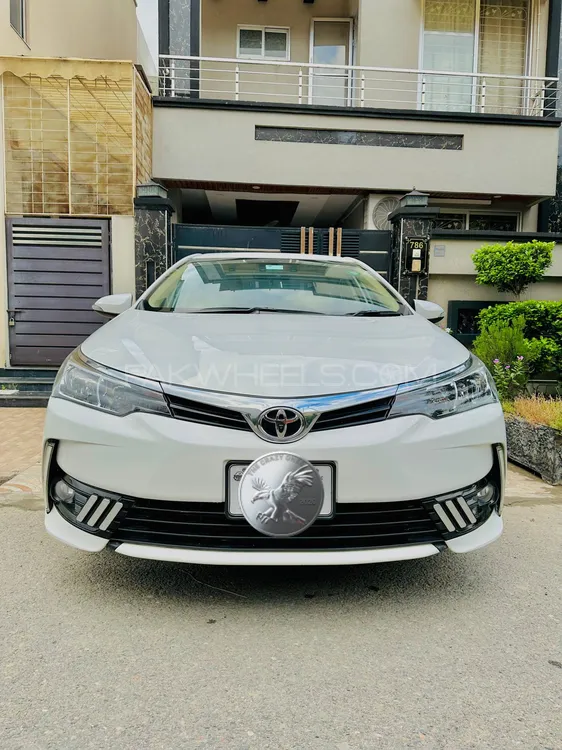 Toyota Corolla 2020 for Sale in Lahore Image-1
