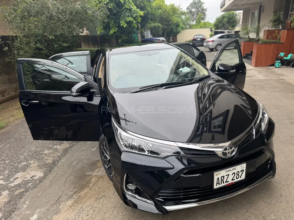 Toyota Corolla 2024 for Sale in Lahore Image-1