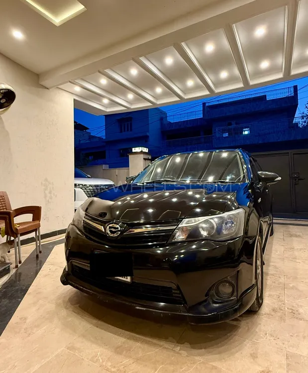 Toyota Corolla Fielder 2014 for Sale in Islamabad Image-1