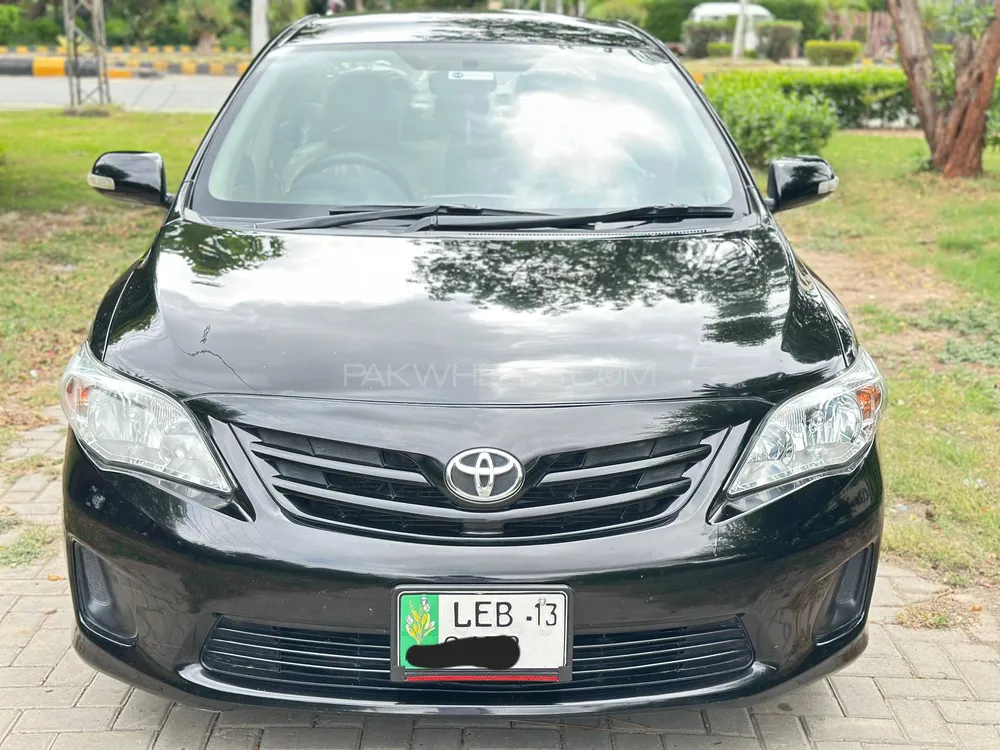 Toyota Corolla 2013 for Sale in Sargodha Image-1