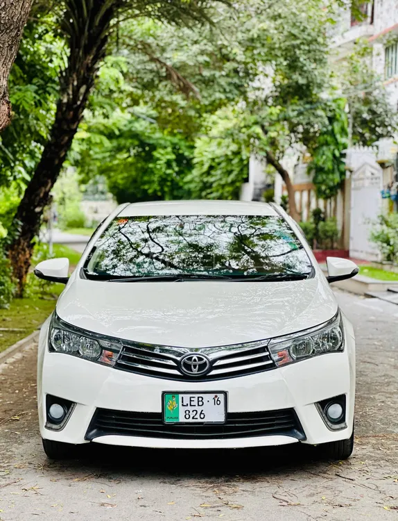 Toyota Corolla 2016 for Sale in Lahore Image-1