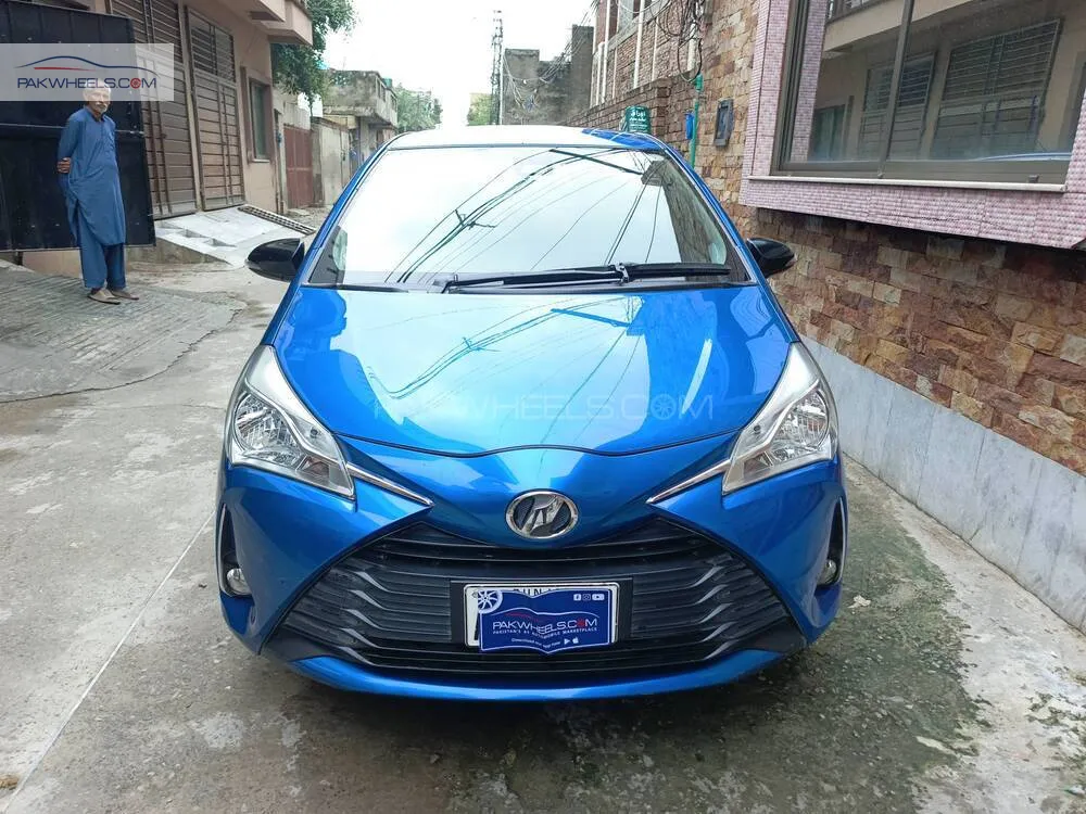 Toyota Vitz 2018 for Sale in Lahore Image-1